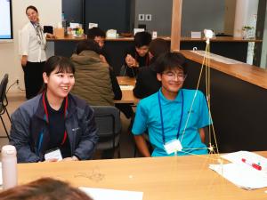 志布志市地域同期会でマシュマロチャレンジ