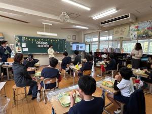試食会