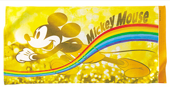 ミッキーマウスがデザインされたバスタオルの画像
