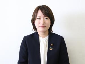 永田梓議員の顔写真