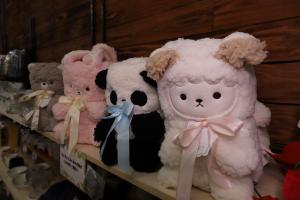 モノリスのもこもこくるくるひざ掛け