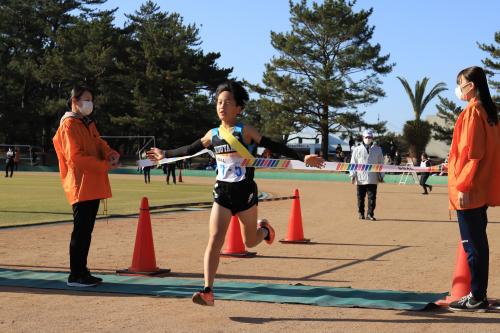 ジョガー駅伝大会（小学生の部）ゴール