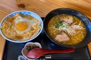 はらいっぺセット玉子丼の画像
