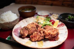 唐揚げ定食