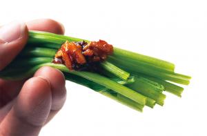 生で食べられるほうれん草